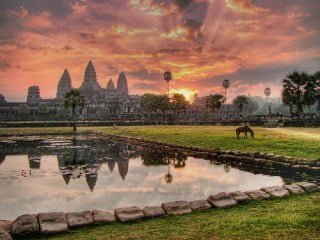 Angkor Wat - Kontruksi Megaproyek Telama di Dunia